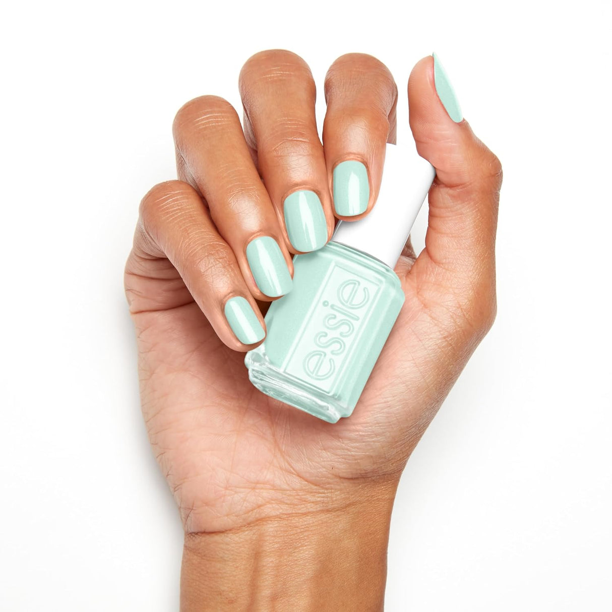 essie Salon-Quality Vegan Nail Polish - Seas The Day-095008042855-LR-336357-5-LR eShop