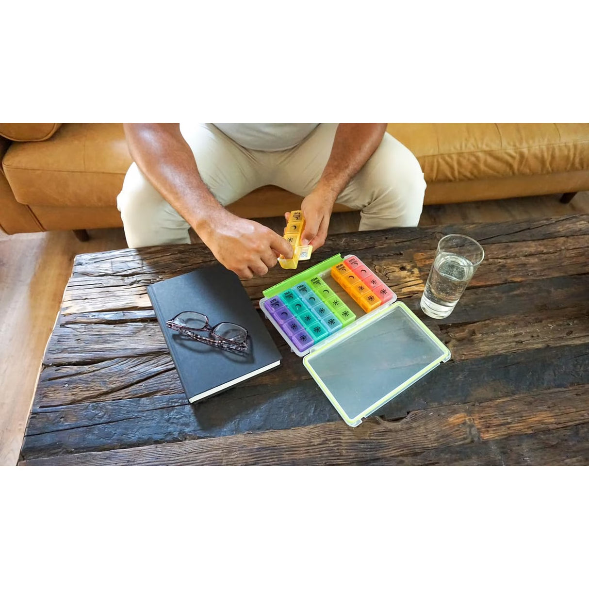 ezy dose Weekly 4 Times a Day Pill Organizer - Rainbow-025715012360-LR-339067-3-LR eShop