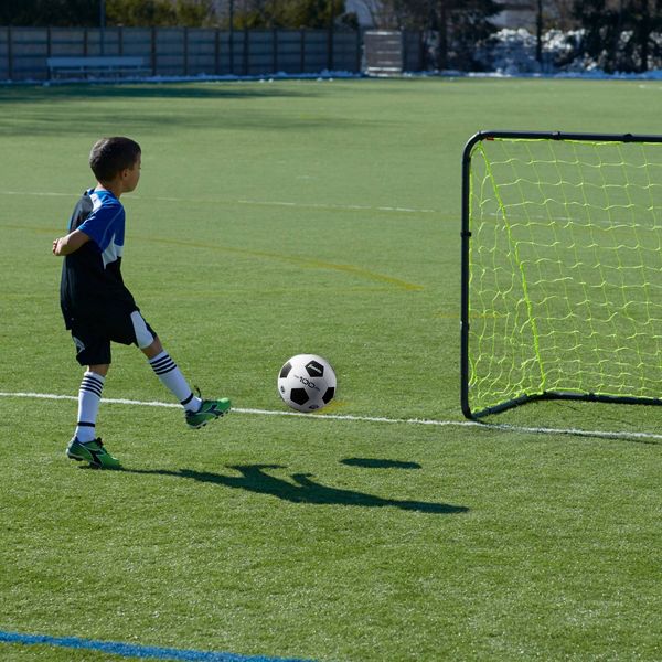 Franklin Sports Traditional Style Youth Soccer Ball, Size 5-025725065592-LR-250275-5-LR eShop
