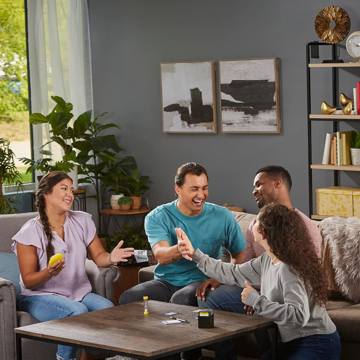 Hasbro Gaming Taboo Classic Game-195166210711-LR-357883-8-LR eShop