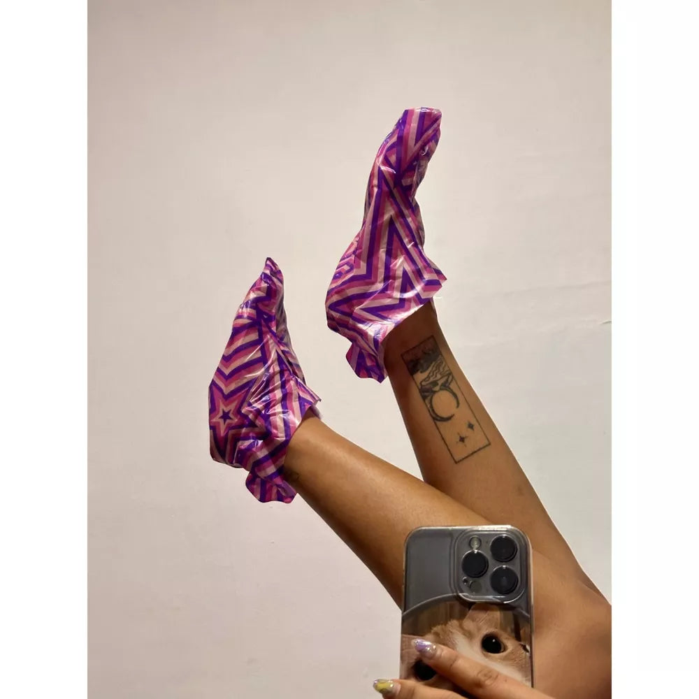 HOLLER AND GLOW Pedi Superstar Peeling Glycolic Acid Foot Mask-843060154760-LR-361455-4-LR eShop