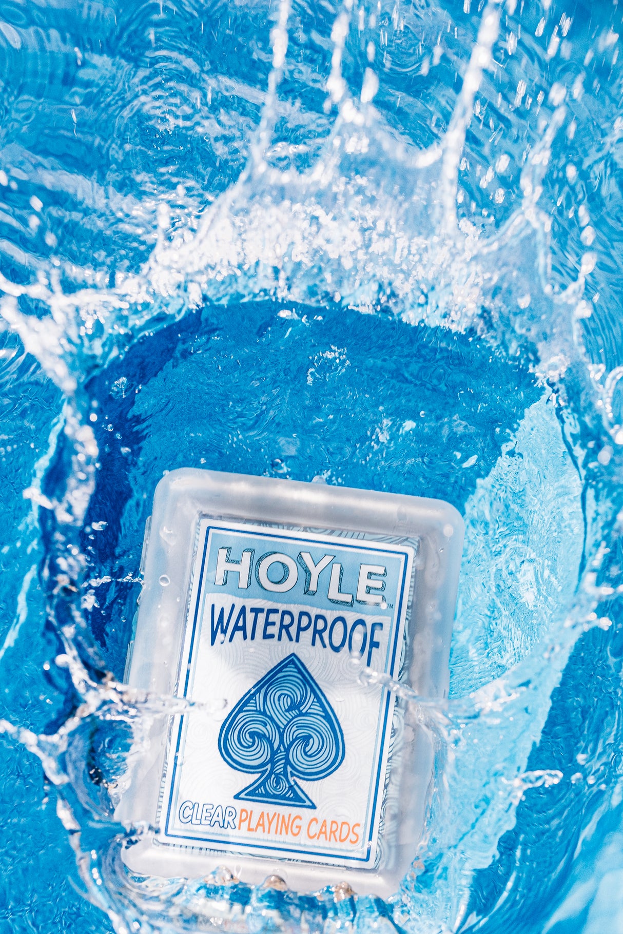 HOYLE Waterproof Playing Cards-073854112946-LR-345677-8-LR eShop