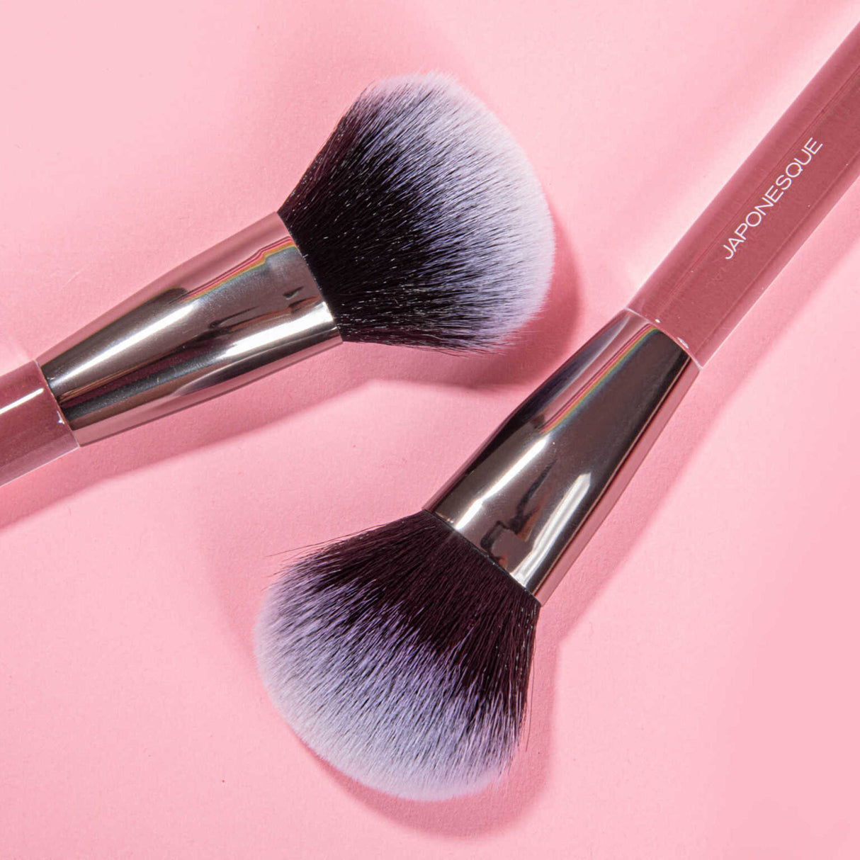 BRUSH POWDER MULTI-TASKER