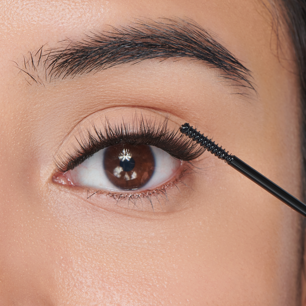 KISS Falscara Studio InfuseBond & Seal Lash Adhesive-731509216691-LR-359944-6-LR eShop