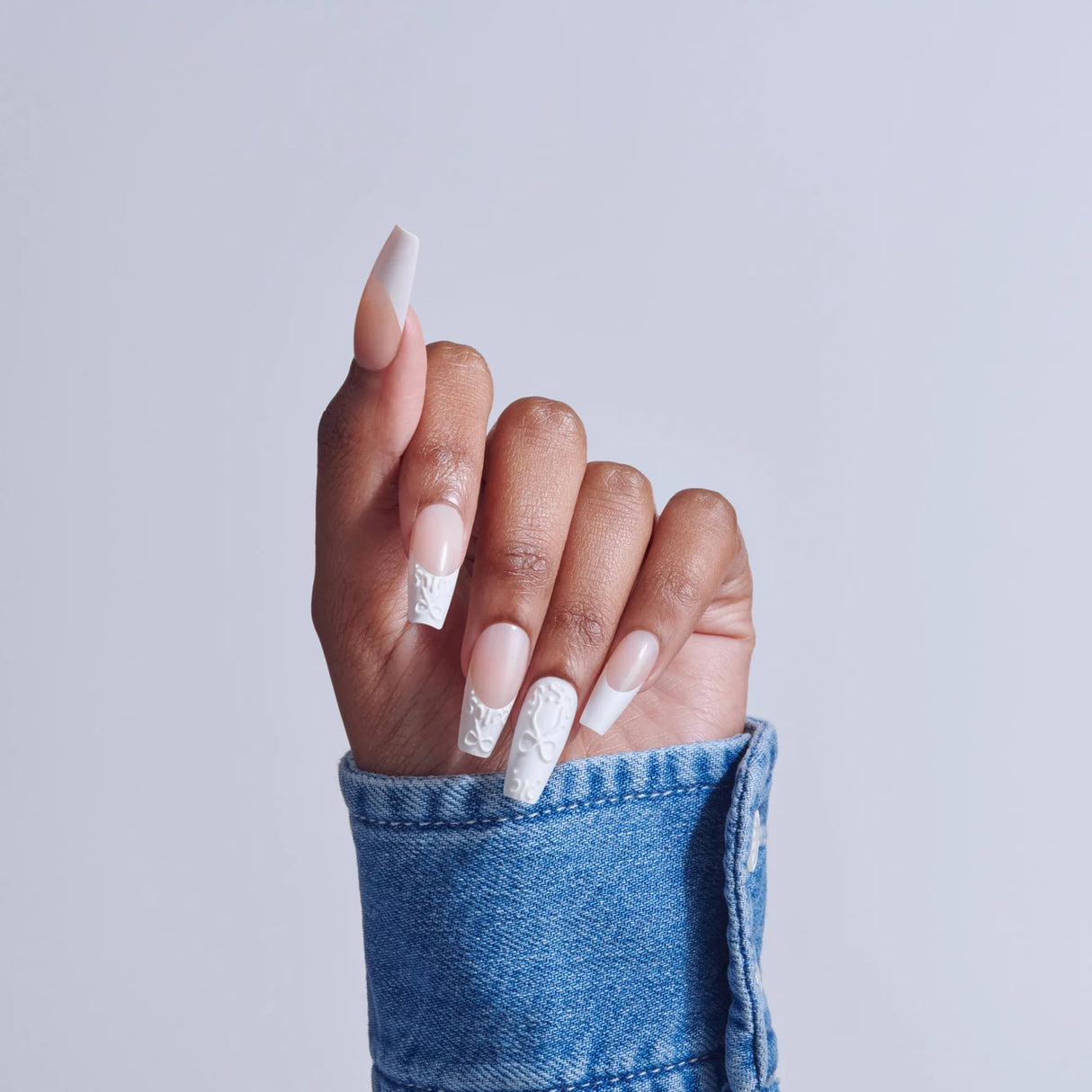 KISS Glam Premium Faux Nails - Breath Of Harmony-731509225211-LR-359972-2-LR eShop