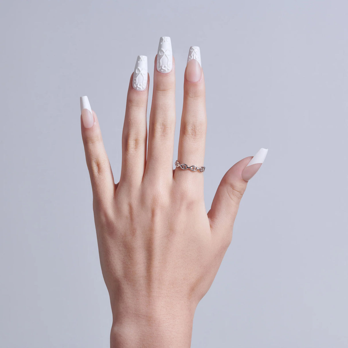 KISS Glam Premium Faux Nails - Breath Of Harmony-731509225211-LR-359972-4-LR eShop