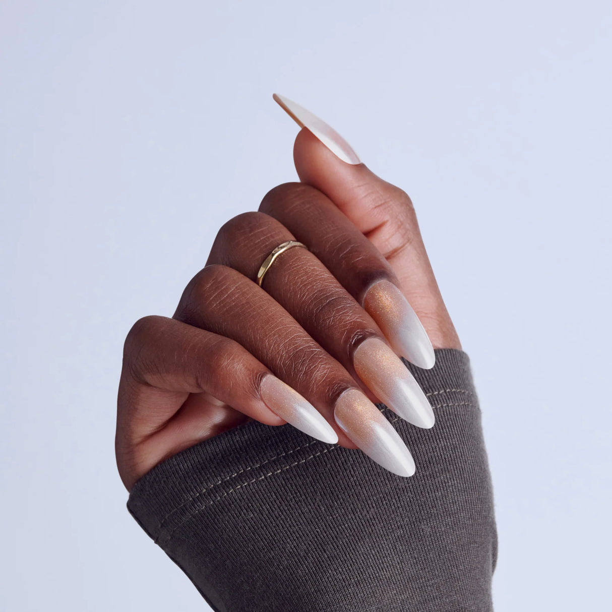 KISS Glam Premium Faux Nails - Day N Night-731509225068-LR-359963-4-LR eShop