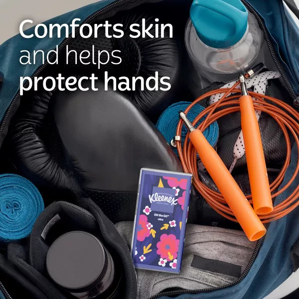 Kleenex On-the-Go 3-Ply Facial Tissue, 8 pack-036000119749-LR-262438-3-LR eShop