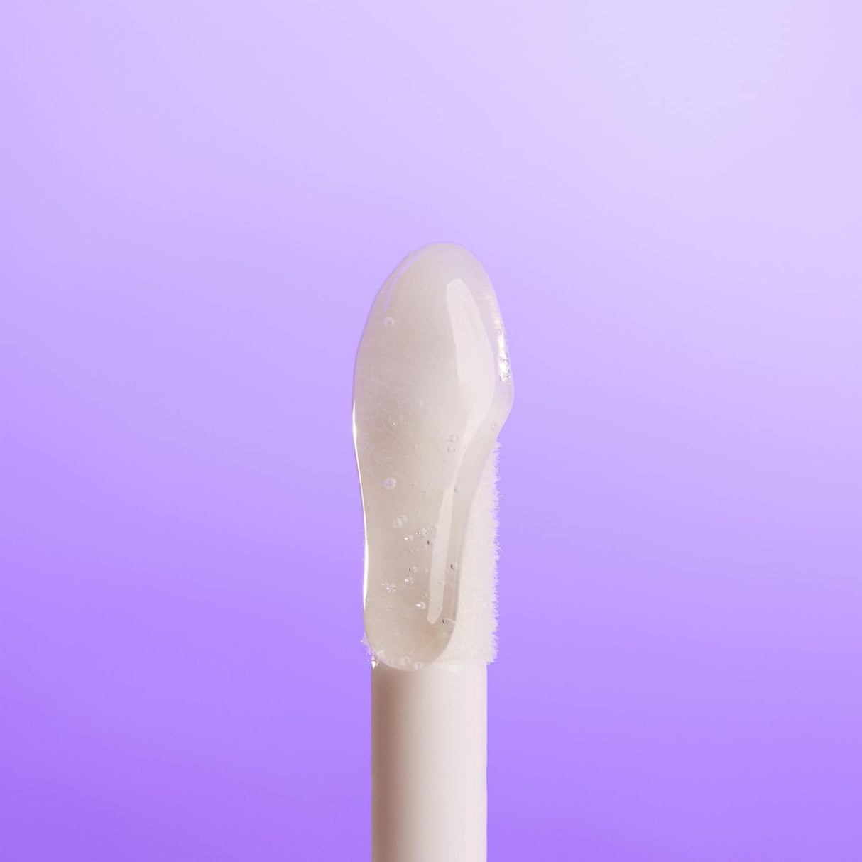 L.A. COLORS Chill Out Lip Plumper - Glassy-081555784676-LR-359857-2-LR eShop