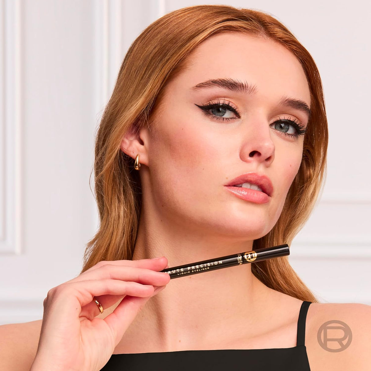 L'ORÉAL PARIS Haute Precision Waterproof Liquid Eyeliner, 010 Black Silk-071249705551-LR-360327-4-LR eShop