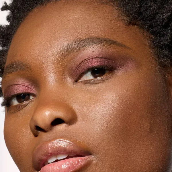 L'ORÉAL PARIS Le Shadow Stick Blendable Cream Eyeshadow Stick, 125 Starry Bordeaux, 0.049 oz-071249700273-LR-358161-5-LR eShop