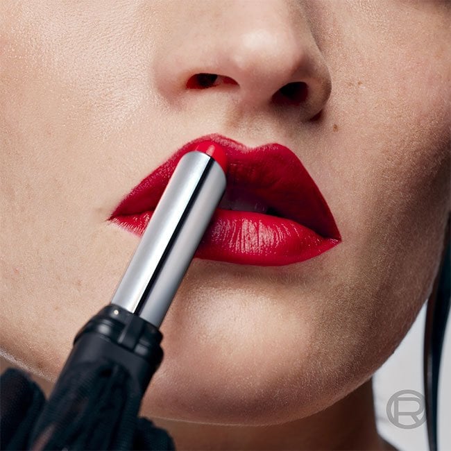 L'ORÉAL PARIS x Muglar Semi-matte Lipstick with a Moisturising Effect - Red 1974-3600524234676-LR-361259-7-LR eShop