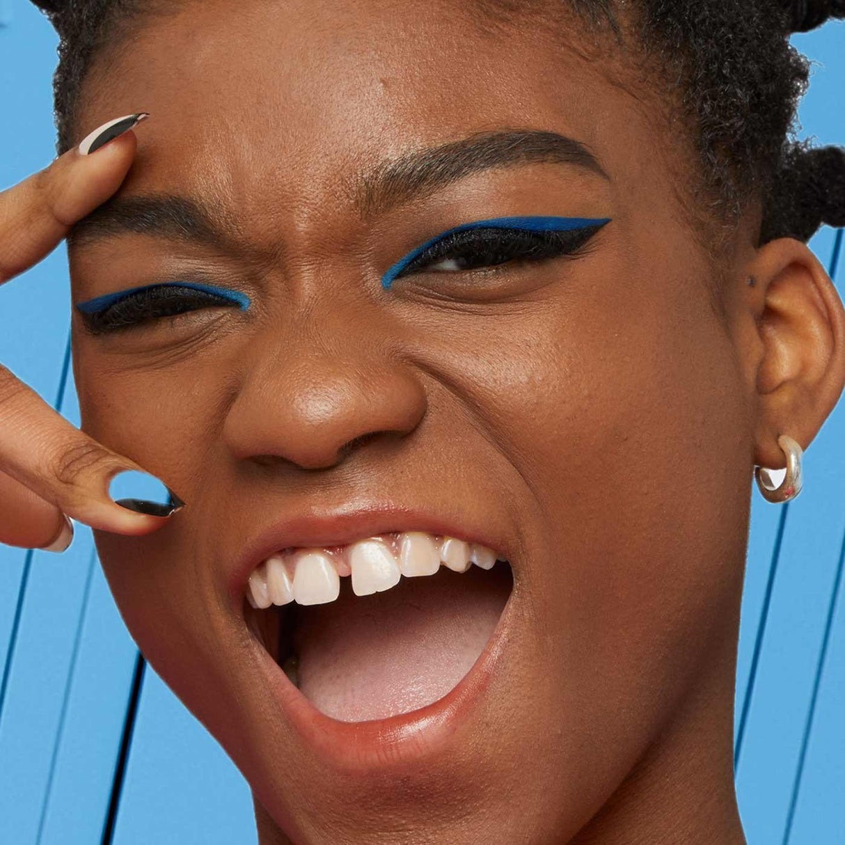 MAYBELLINE New York Master Precise All Day Liquid Eyeliner Makeup, 113 Cobalt Blue, 0.034 oz-041554087581-LR-351881-7-LR eShop