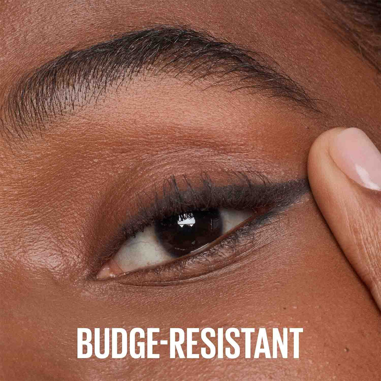 MAYBELLINE New York Sculpting Stix Double-Ended Eyeliner Pencil with Brush, 015 Smooth Espresso-041554102710-LR-360441-7-LR eShop