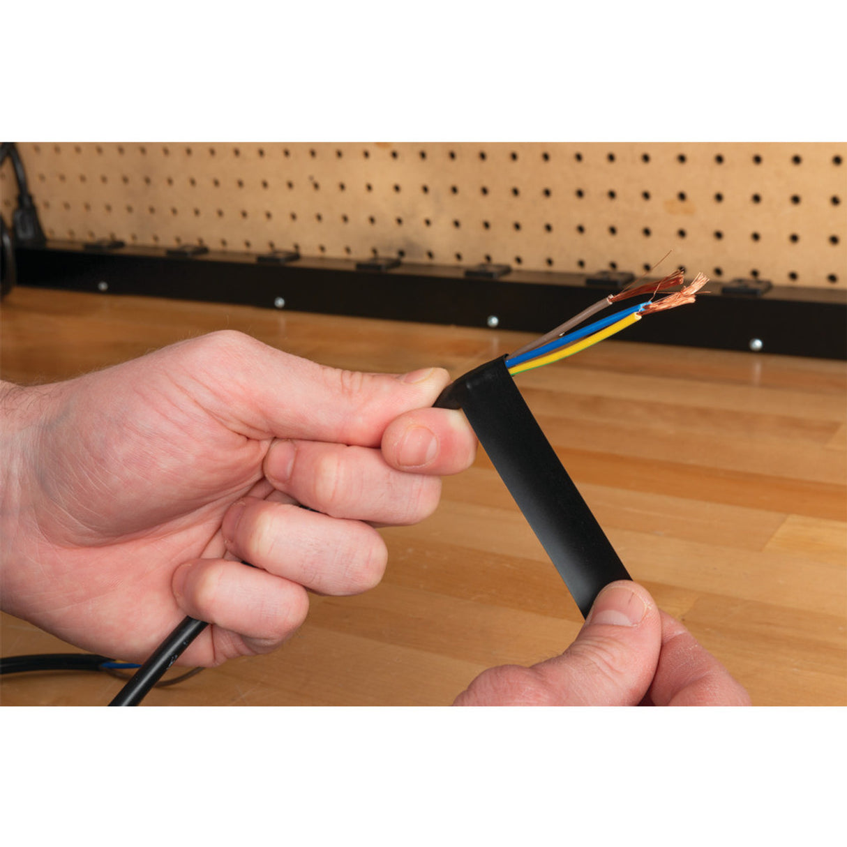 Performance Tool Black Electrical Tape, .75" x 30'-039564153143-LR-357306-5-LR eShop