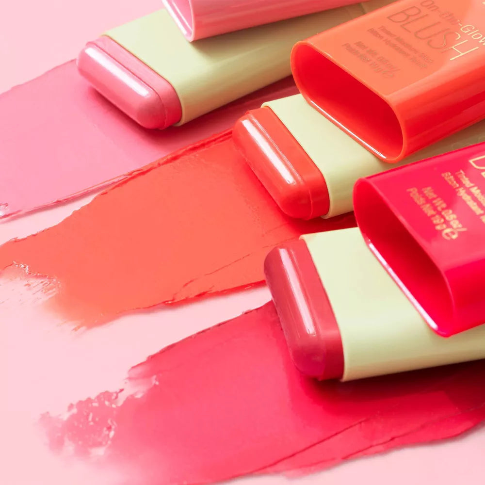pixi On-the-Glow Blush - Juicy, 0.6 oz-885190342921-LR-362060-3-LR eShop