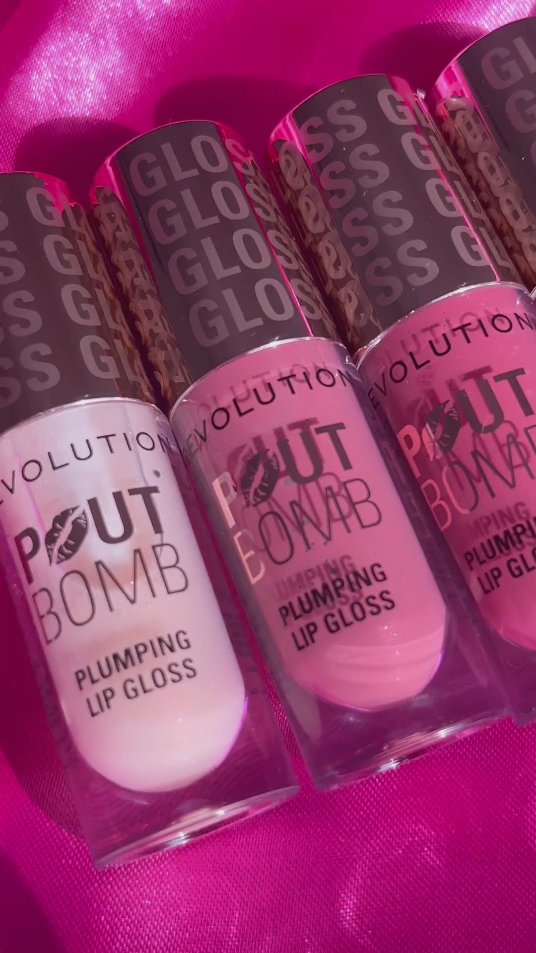 REVOLUTION Pout Bomb Plumping Gloss - Melba Warm Peach