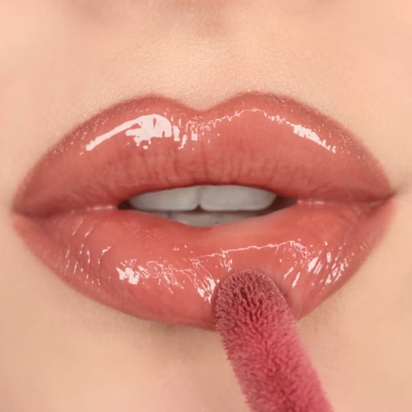REVOLUTION Pout Bomb Plumping Gloss - Cookie Warm Nude-5057566157674-LR-361285-5-LR eShop