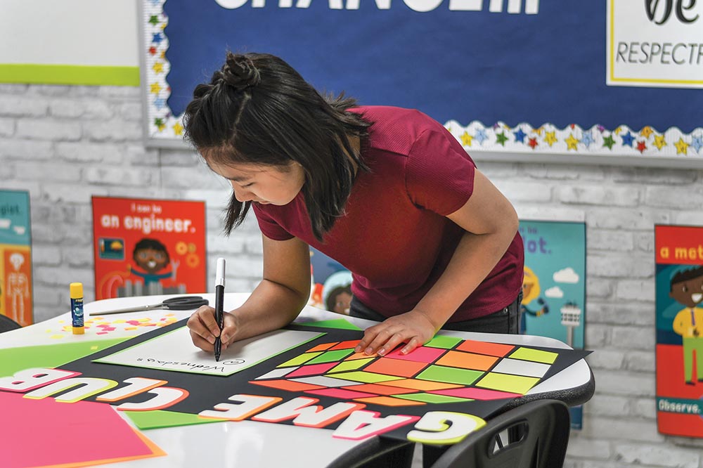 UCreate Neon Coated Poster Board, 1 count - Red, 28" x 22"-045173540618-LR-182145-3-LR eShop