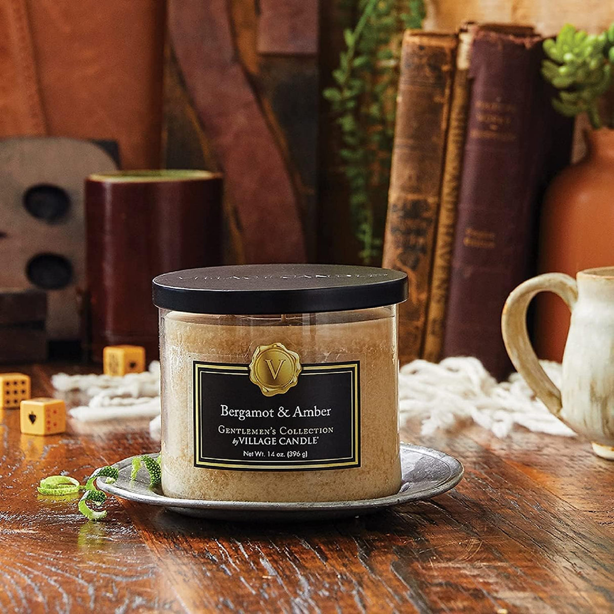 Village Candle Gentlemen's Collection - Bergamot & Amber-602406648451-LR-343881-2-LR eShop
