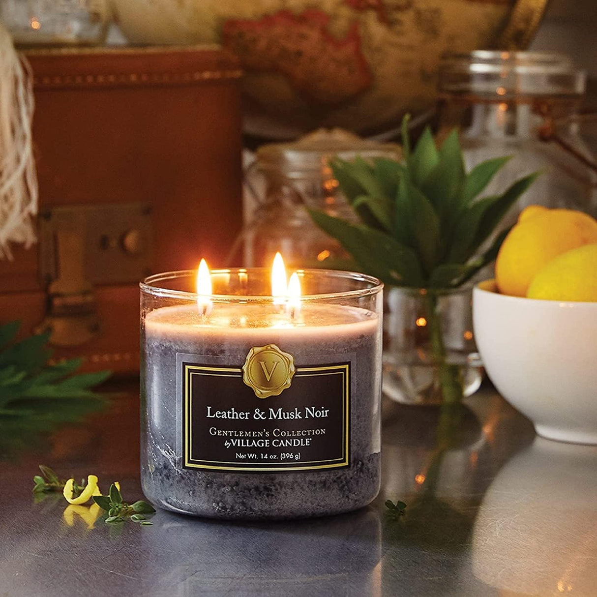 Village Candle Gentlemen's Collection - Leather & Musk Noir-602406648468-LR-343877-2-LR eShop