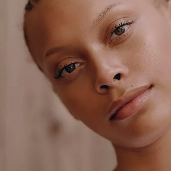 W3LL PEOPLE Expressionist Pro Mascara - Pro Brown-609332320819-LR-350758-8-LR eShop