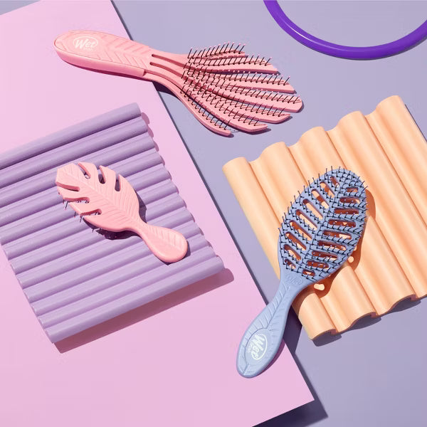 Wet Brush Go Green Curly Detangling Hair Brush - Pink-736658537918-LR-349088-6-LR eShop